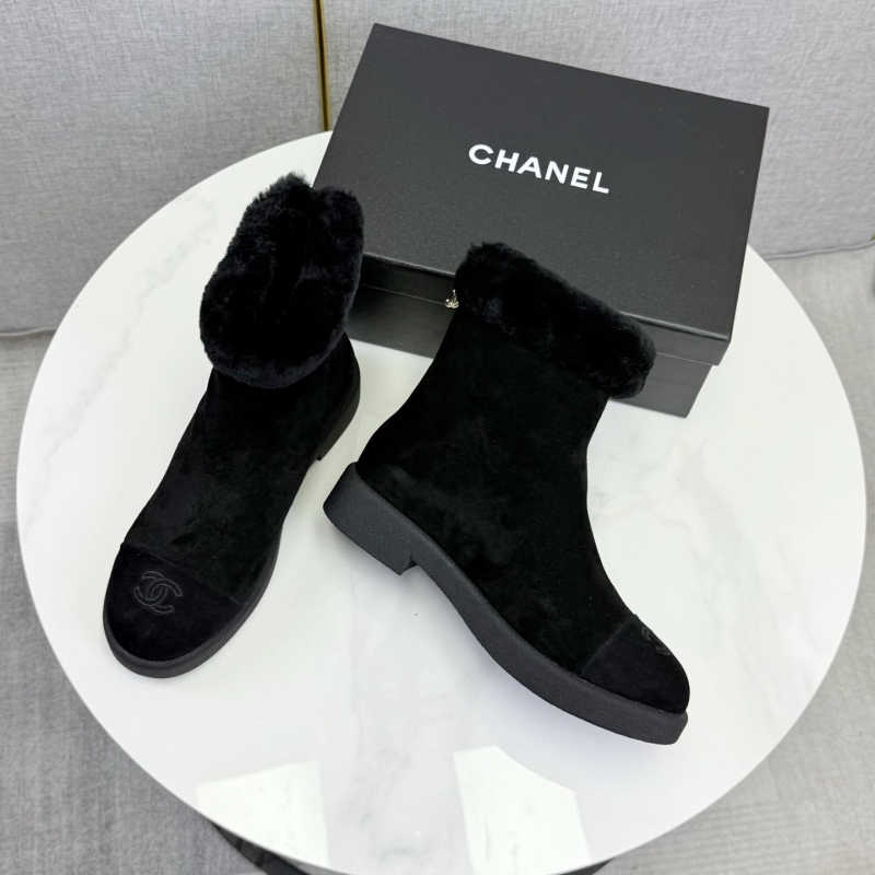 Ch**el boots